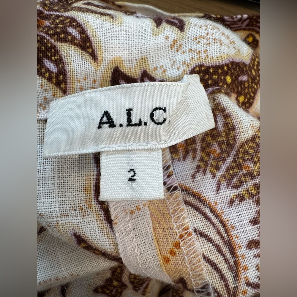 A.L.C. Malcolm Linen Floral Paperbag Shorts, Size 2 - Picture 4 of 10